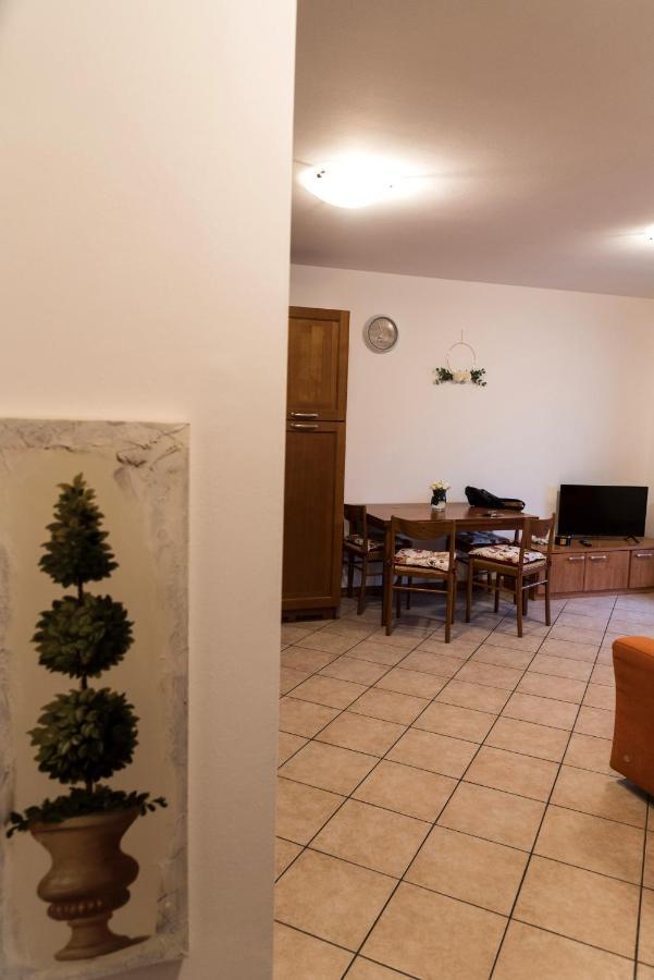 Cinzia'S Guest House, Vicino A Lignano E Udine Rivignano Bagian luar foto